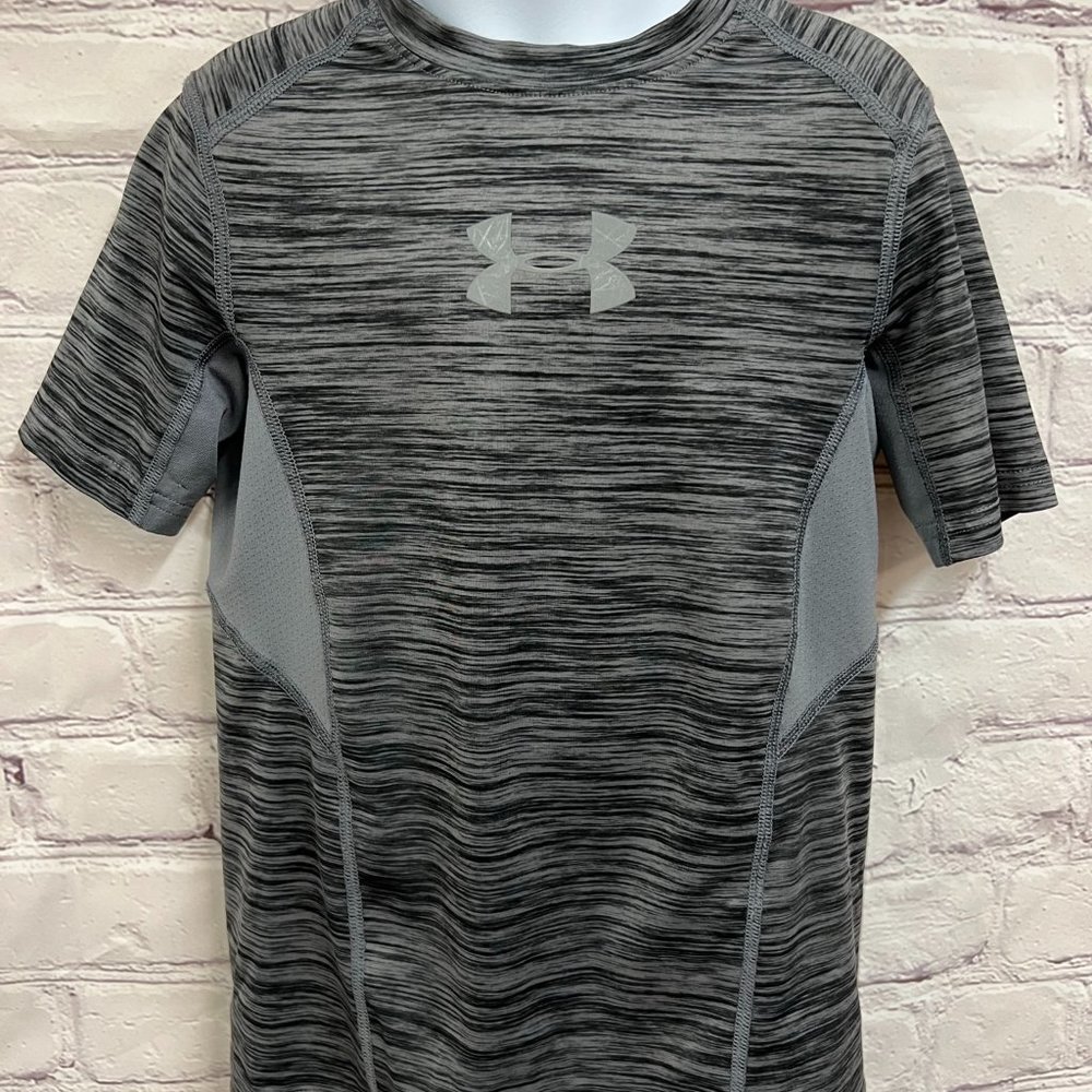Boys Under Armour Short Sleeved Tee